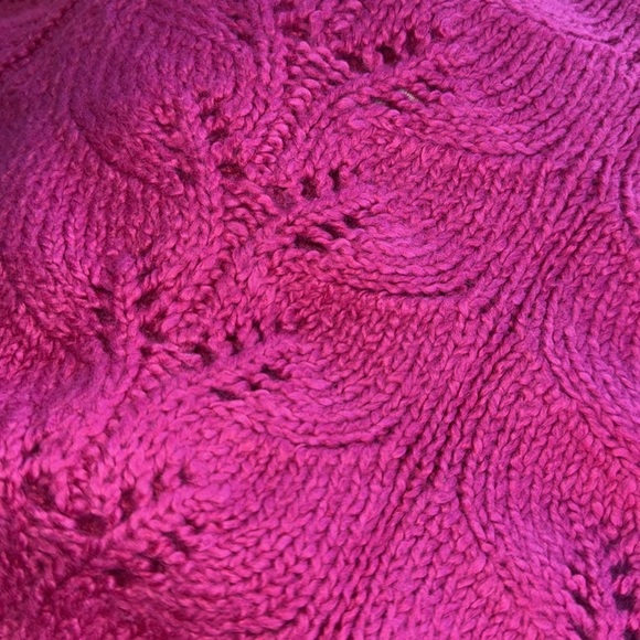 girls pink abercrombie & fitch knit cardigan sweater with embroided flowers - Picture 6 of 7